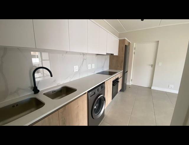 1 BEDROOM PROPERTY TO RENT IN RICHWOOD